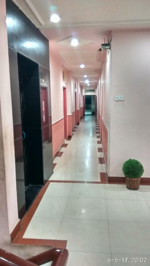 Hotel Varsa Dibrugarh Ngoại thất bức ảnh
